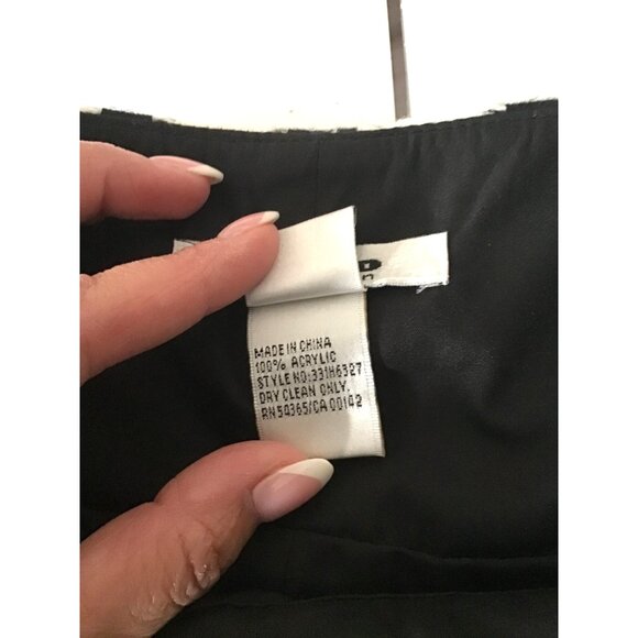 NYGARD COLLECTION- WOMEN WHITE/BLACK ZIP-UP CLOSURE KNEE LENGHT SKIRT SIZE 14 - Picture 4 of 7